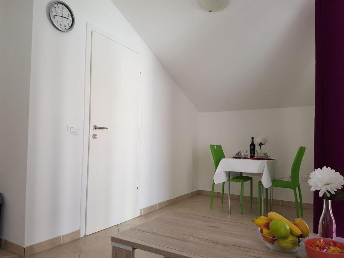 Apartment Patrizia Zara Esterno foto
