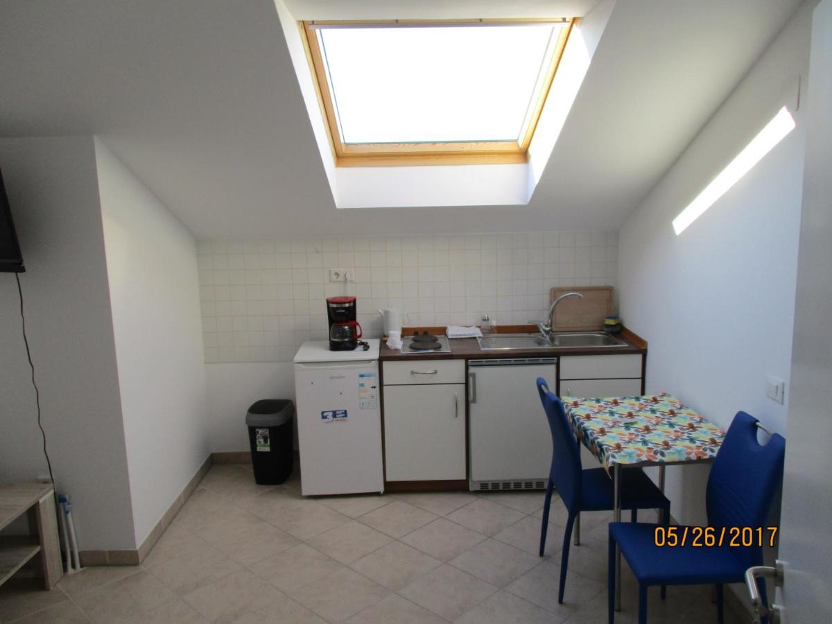 Apartment Patrizia Zara Esterno foto