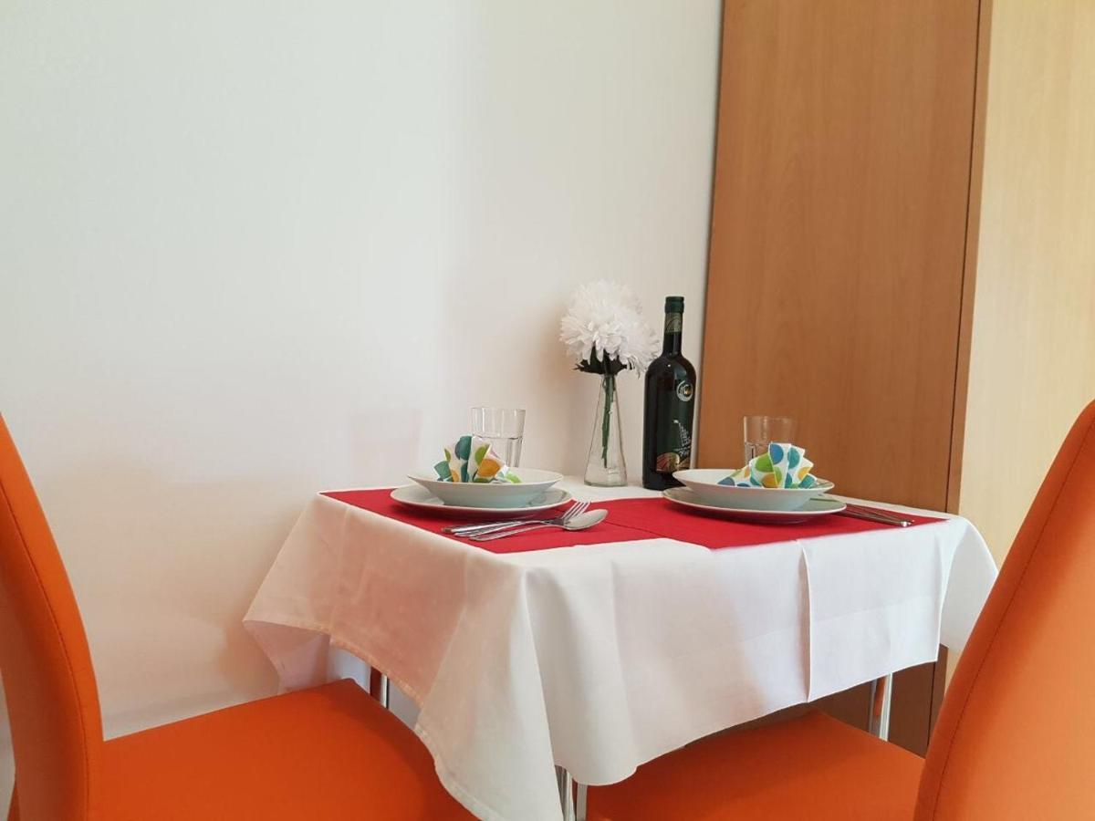 Apartment Patrizia Zara Esterno foto
